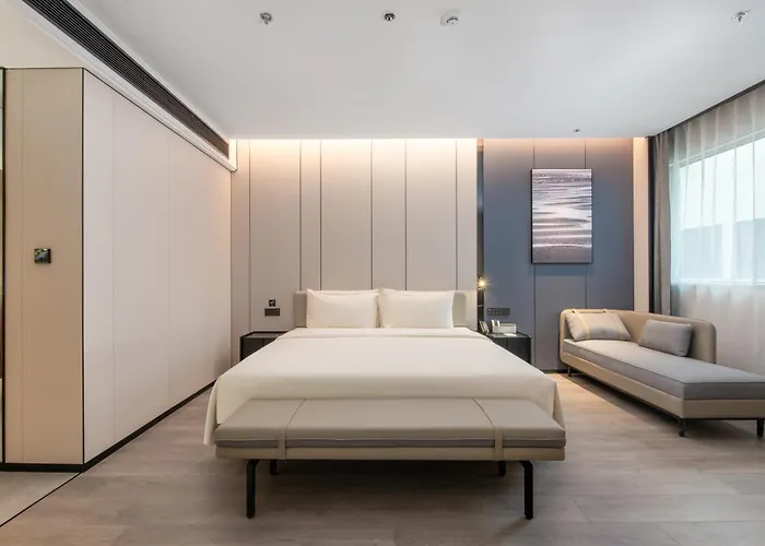 Superior King Room